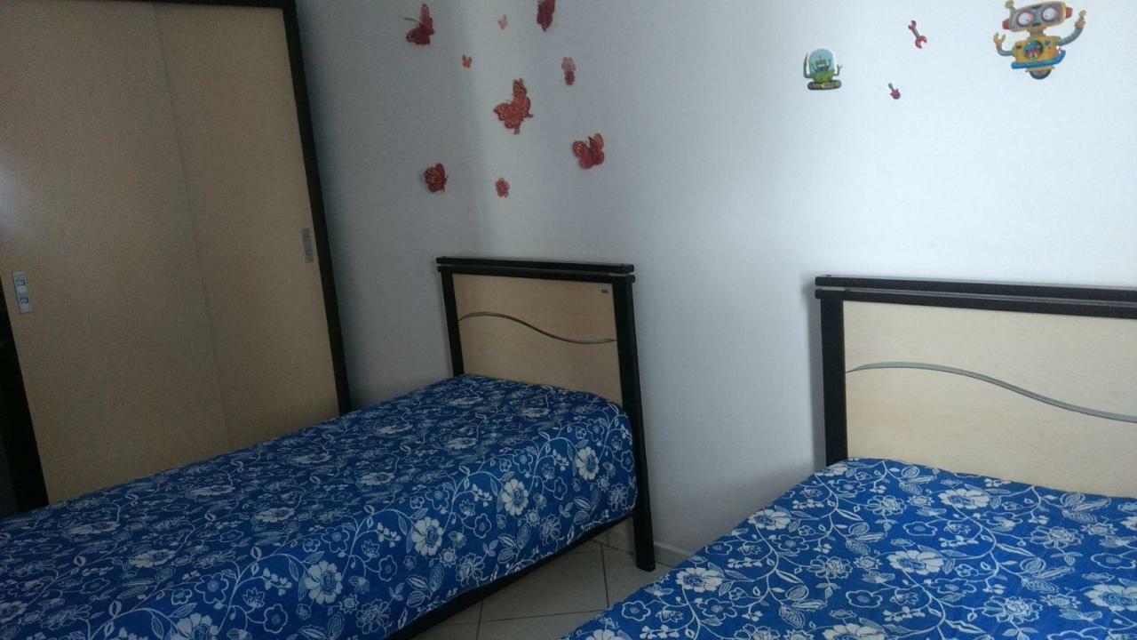 Belo Apartamento Com Vistas Para O Mar - Pe Na Areia - Churrasqueira Na Varanda Praia Grande  Exterior photo
